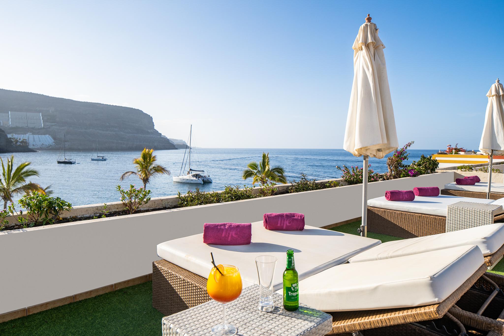Hotel Livvo Puerto De Mogan Exterior photo