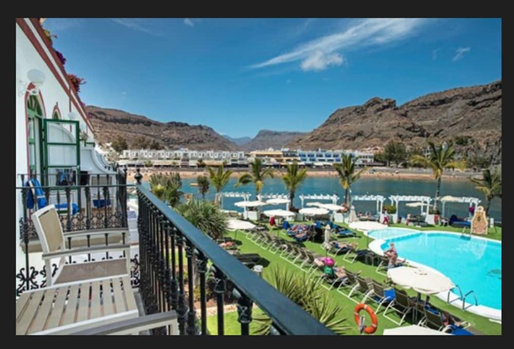 Hotel Livvo Puerto De Mogan Exterior photo